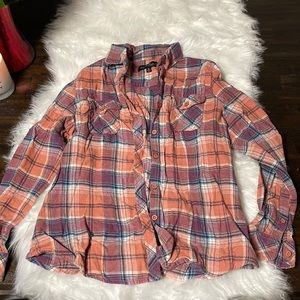Women’s Flannel - size M